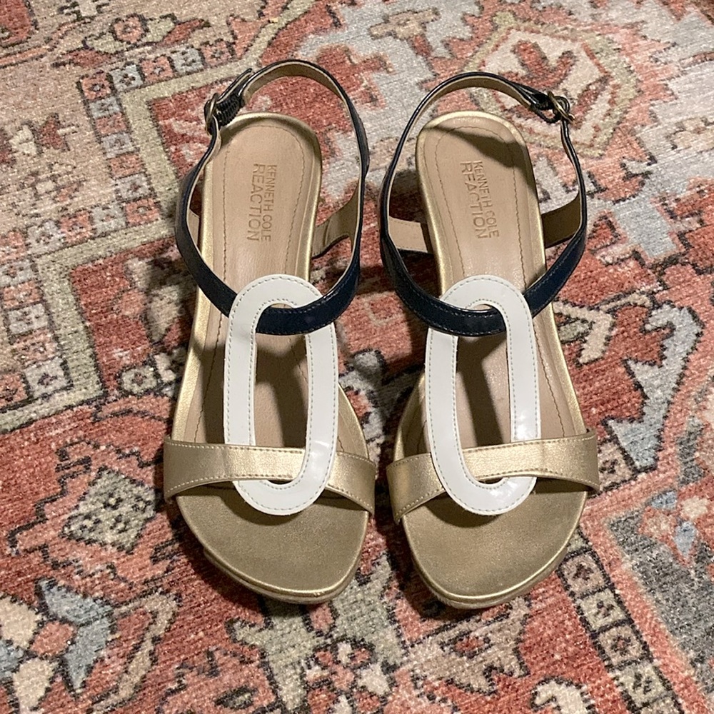 EUC Kenneth Cole Reaction Dressy Sandals 6